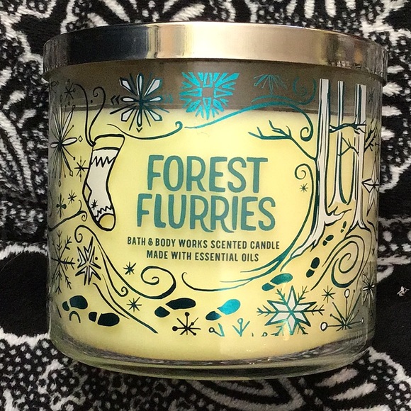 🌳 Bbw forest flurries candle